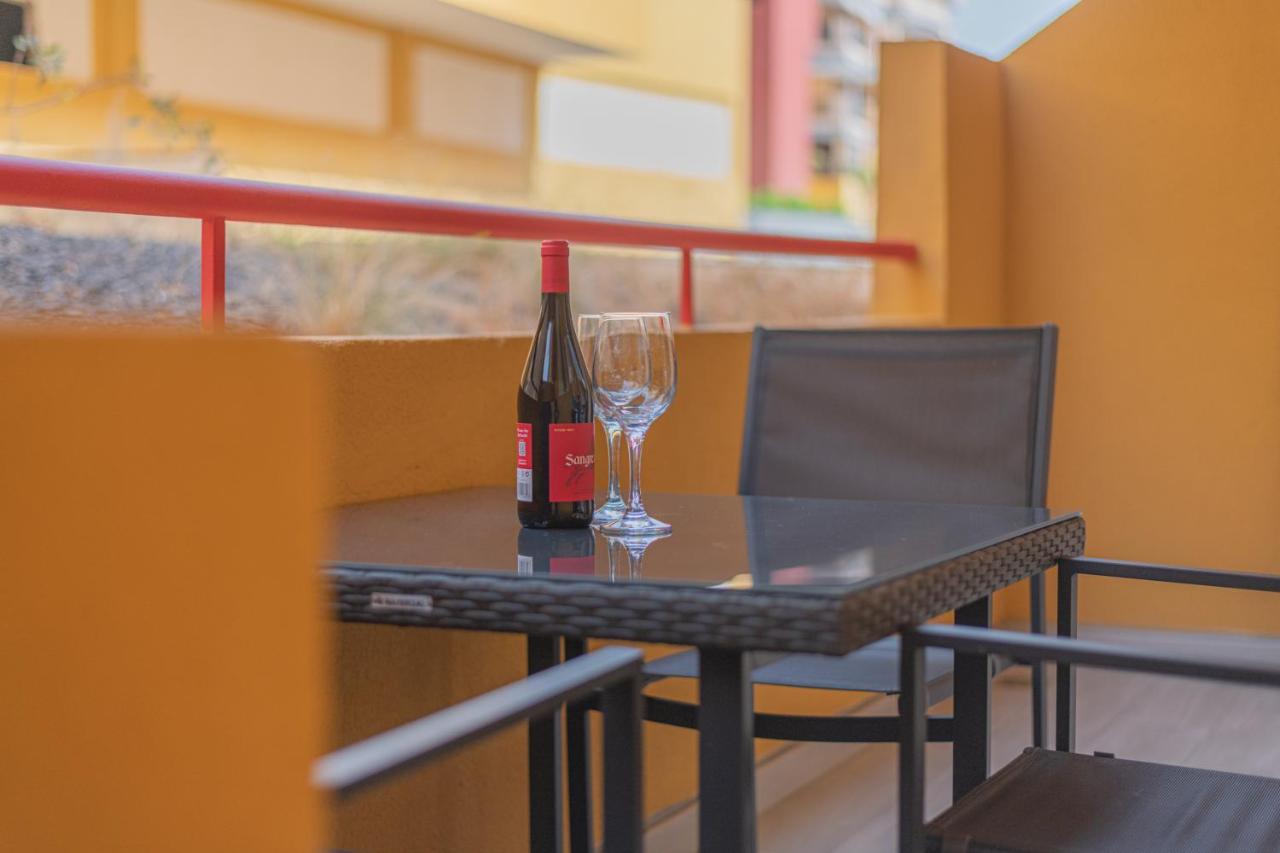 Iki White Playa La Arena Apartment Puerto de Santiago  Luaran gambar