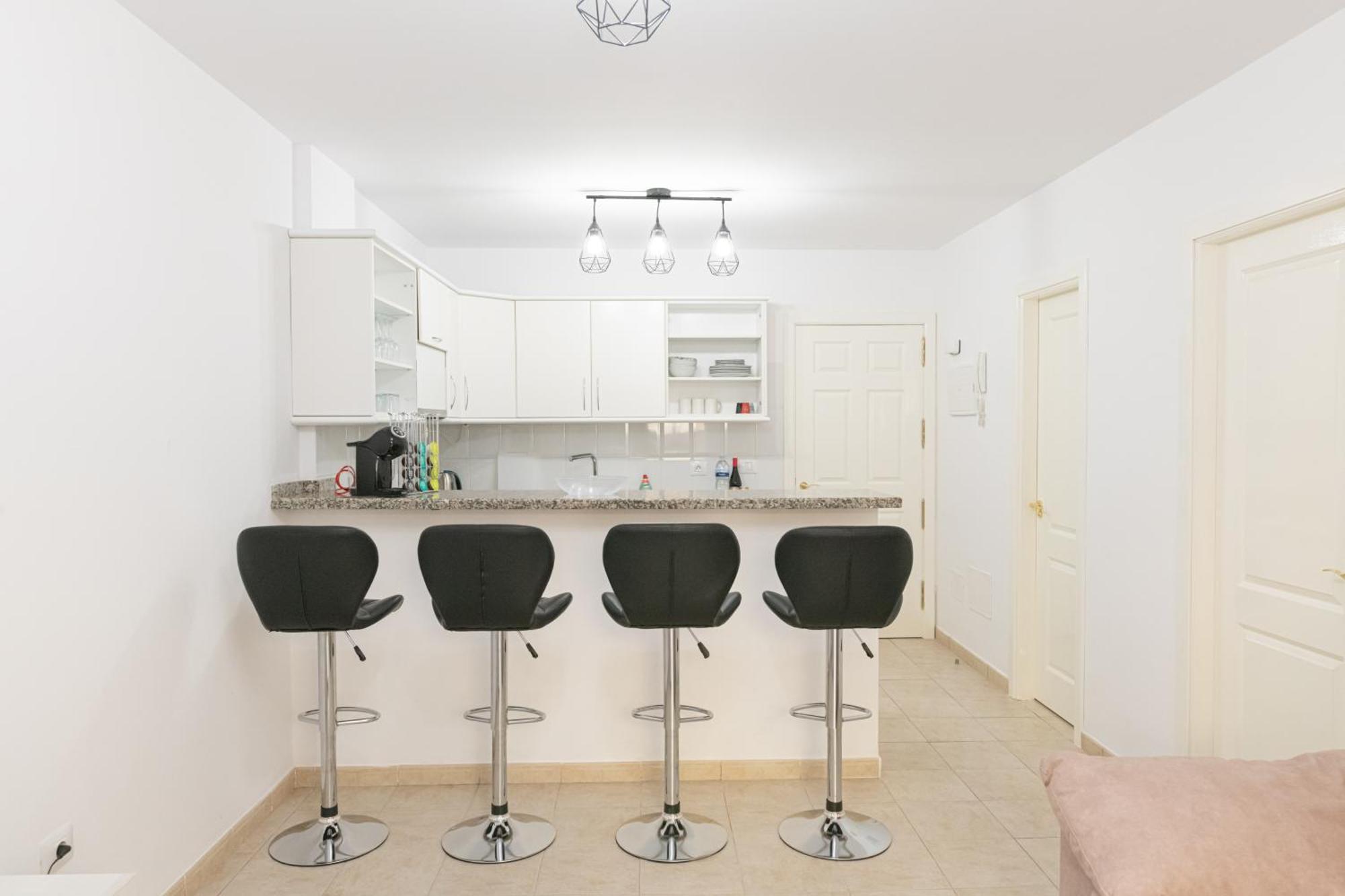 Iki White Playa La Arena Apartment Puerto de Santiago  Luaran gambar