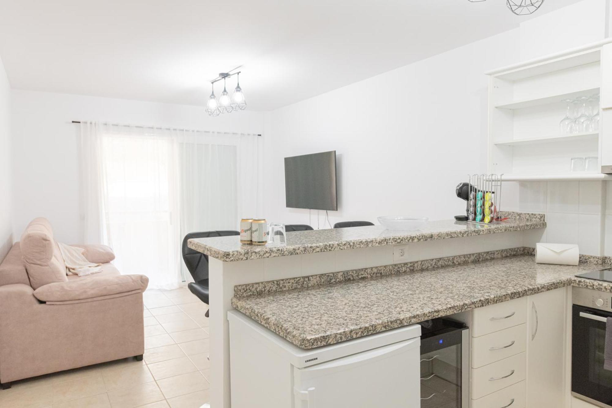 Iki White Playa La Arena Apartment Puerto de Santiago  Luaran gambar